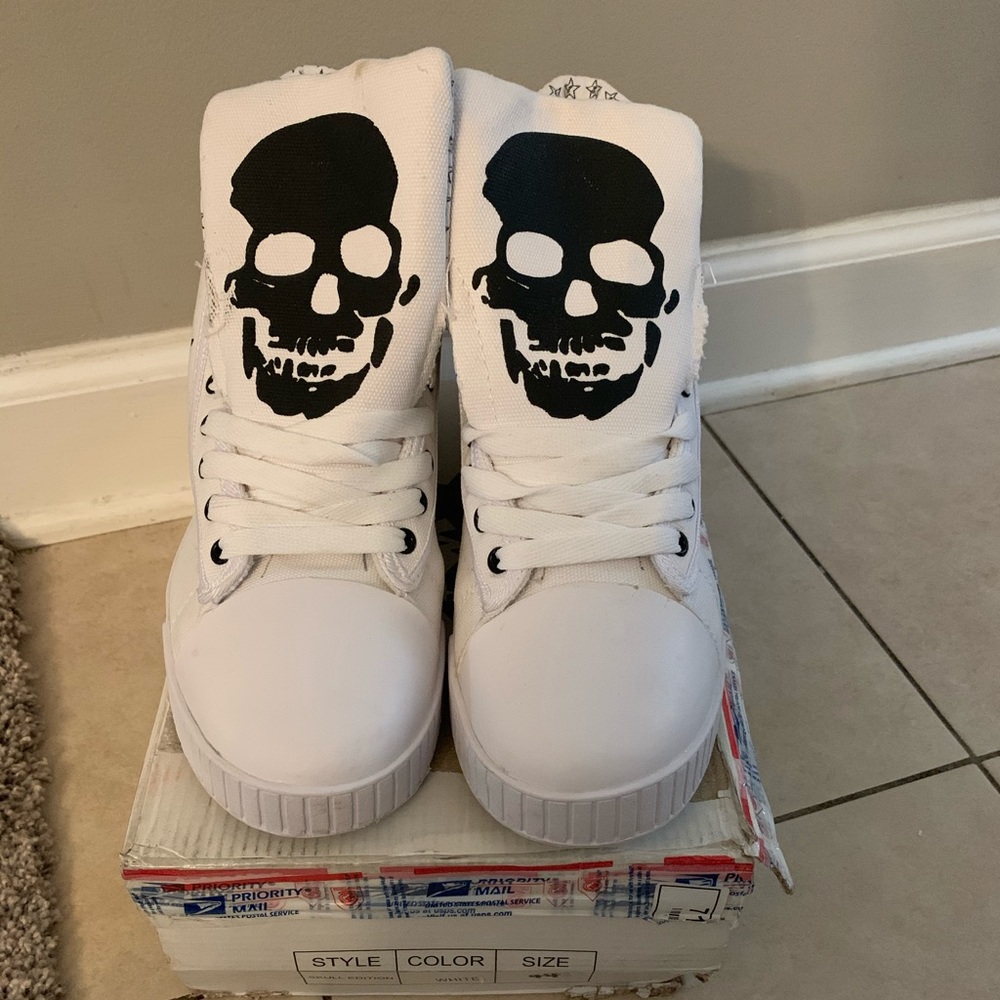Star Rich Shoes “Skull Edition” 2011